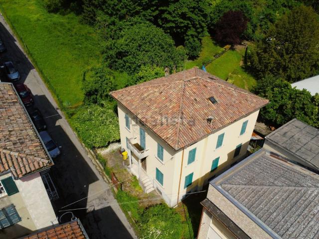 Casa in vendita a Salsomaggiore Terme, Reggio Emilia