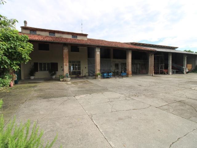 Casa in vendita a Borgo San Giacomo, Lombardia