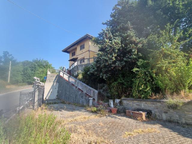 Casa in vendita a Rossiglione, Liguria