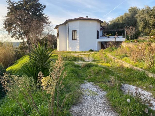 Casa in vendita a Unione di Comuni Montani Colline del Fiora, Manciano