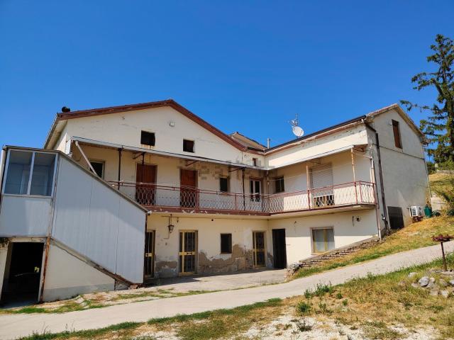 Casa in vendita a Guardiagrele, Abruzzo