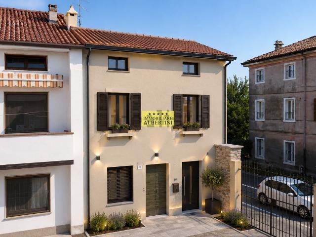 Casa in vendita a Povegliano Veronese, Veneto
