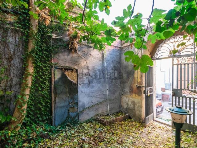 Casa in vendita a Biancavilla, Catania