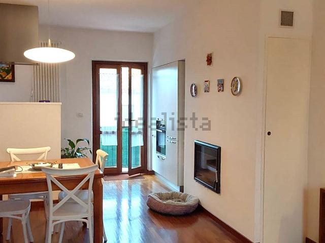 Casa in vendita a Marche, Macerata