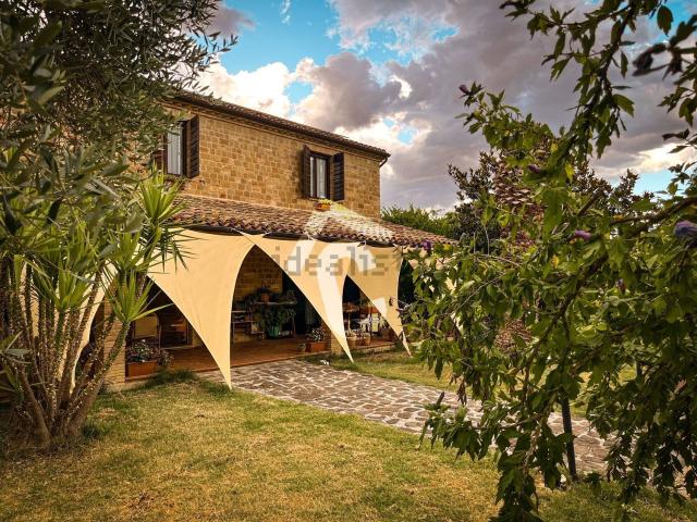 Casa in vendita a Marche, Ancona