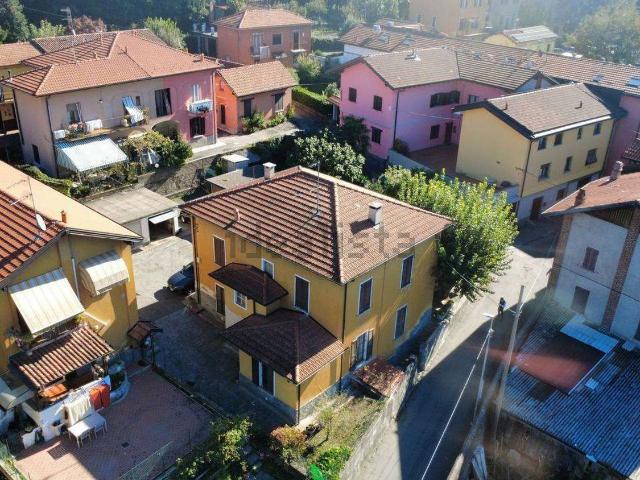 Casa in vendita a Valle Olona, Varese
