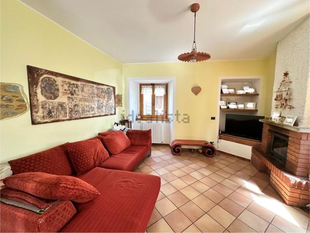 Casa in vendita a Valle Guidino, Besana In Brianza