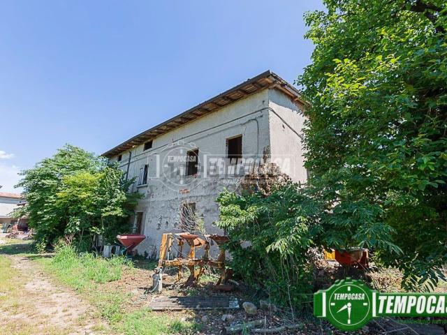 Casa in vendita a Nuvolera, Lombardia