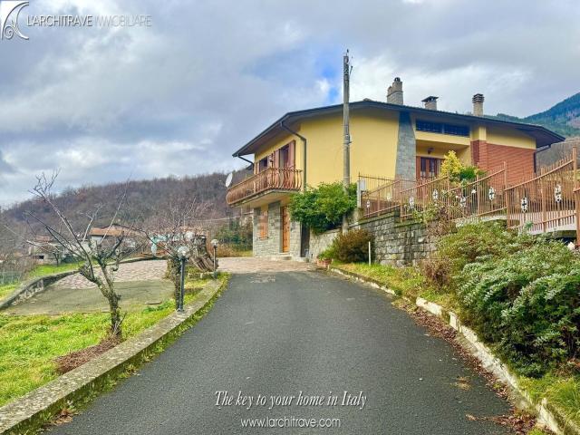 Casa in vendita a Unione di comuni Montana Lunigiana, Comano
