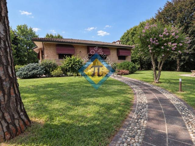 Casa in vendita a Villanova di Prata, Prata di Pordenone
