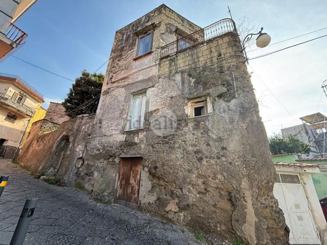 Casa in vendita a Pollena Trocchia, Napoli