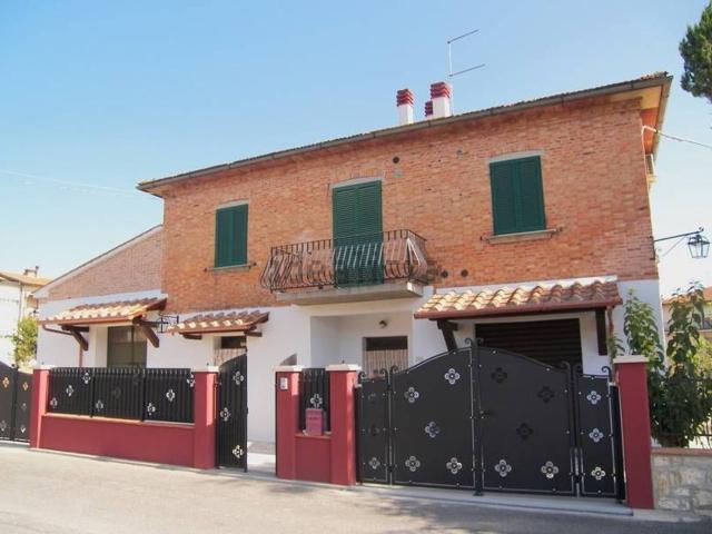Casa in vendita a Torrita, Toscana