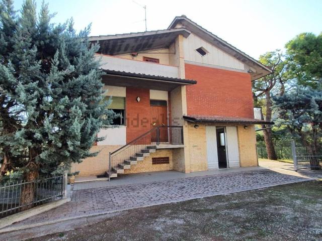 Casa in vendita a Marche, Fermo