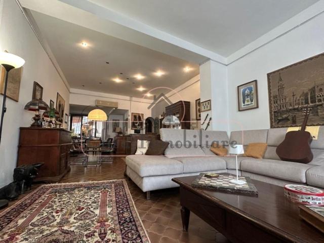 Casa in vendita a Viareggio, Toscana
