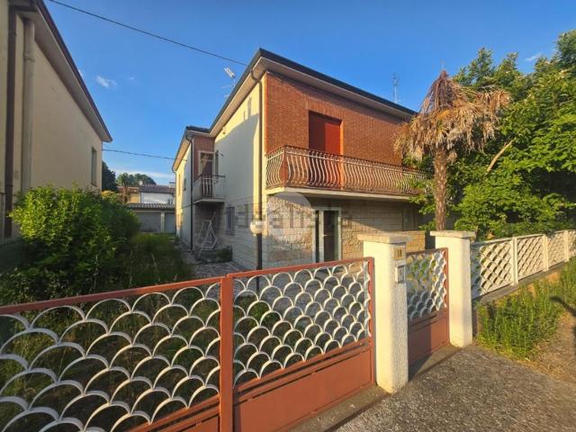 Casa in vendita a Unione dei comuni della Bassa Romagna, Lugo
