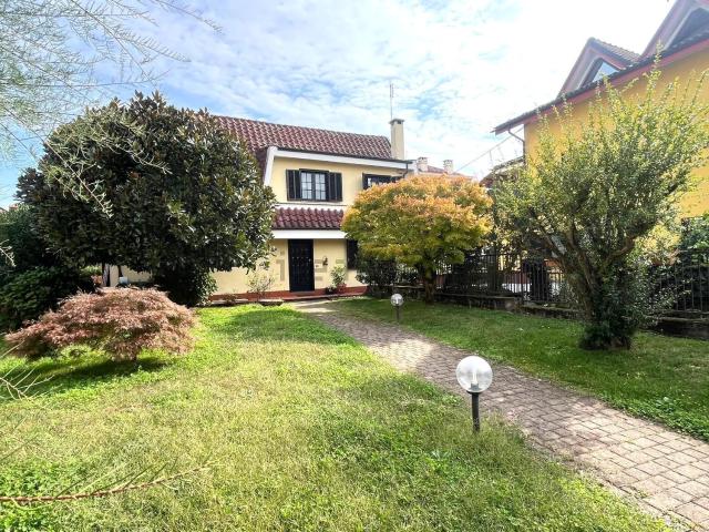 Casa in vendita a Oltrepo, Piemonte