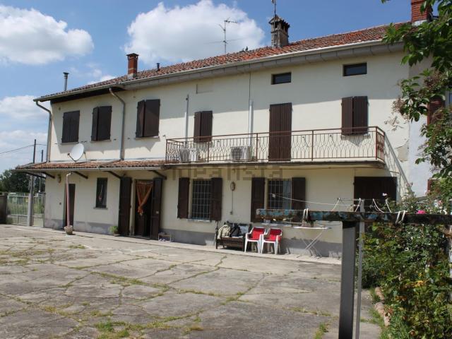 Casa in vendita a Verrua Po, Lombardia