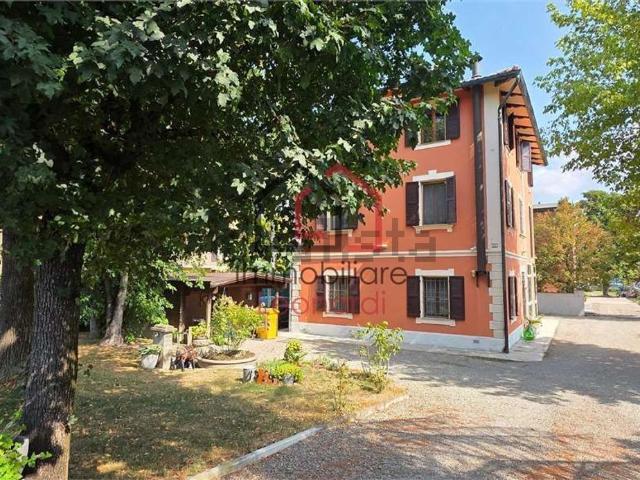 Casa in vendita a Tresinaro - Secchia, Re
