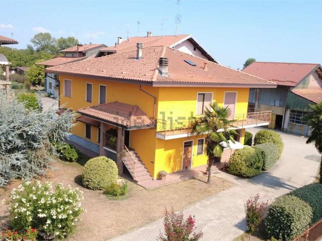 Casa in vendita a Piemonte, Novara
