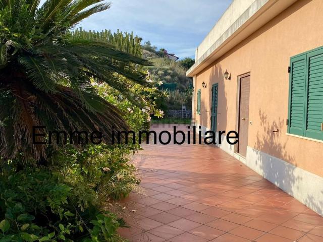 Casa in vendita a Mortelle, Messina
