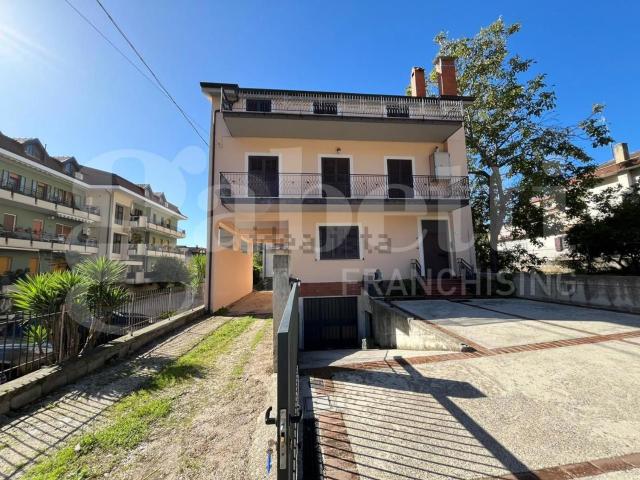Casa in vendita a Piedimonte Matese, Campania