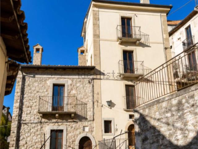 Casa in vendita a Pettorano Sul Gizio, Abruzzo