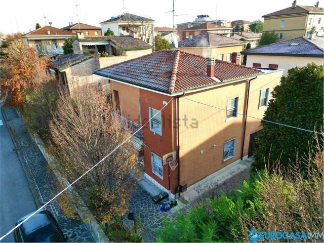 Casa in vendita a Unione delle Terre d'Argine, Carpi