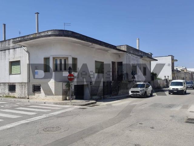 Casa in vendita a Puglia, Brindisi