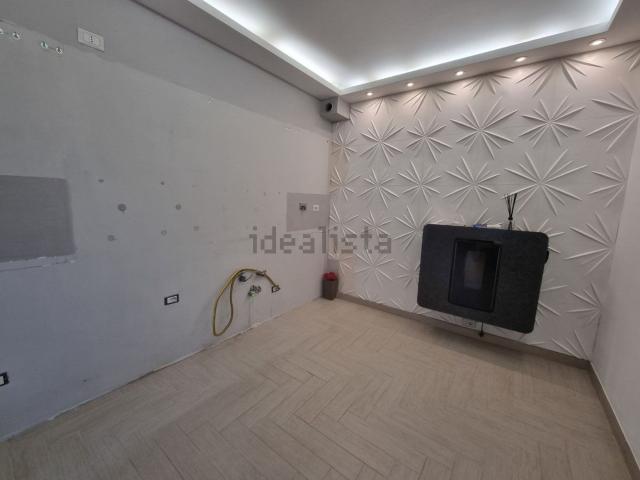 Casa in vendita a Vallefoglia, Marche
