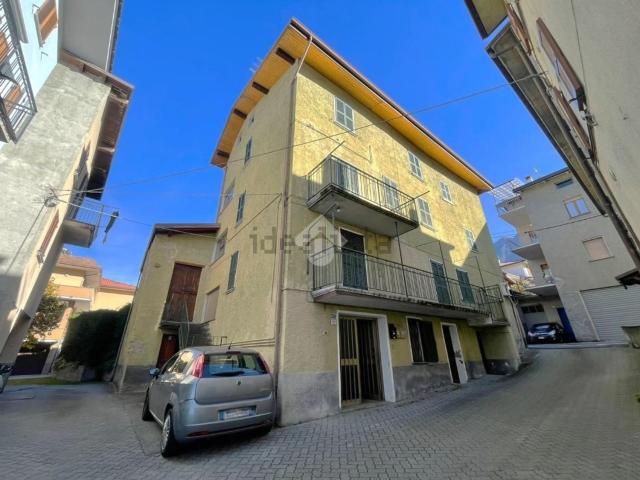 Casa in vendita a Talamona, Lombardia