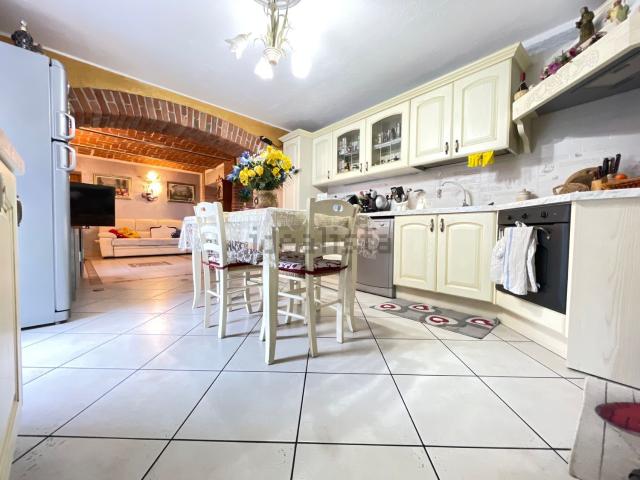 Casa in vendita a Piemonte, Asti