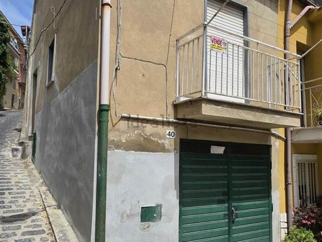 Casa in vendita a San Cataldo, Sicilia