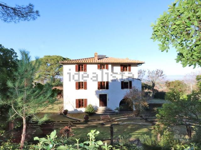 Casa in vendita a Paciano, Umbria