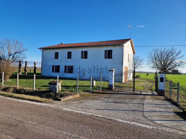 Casa in vendita a Unione Terre d'Acqua, Crevalcore