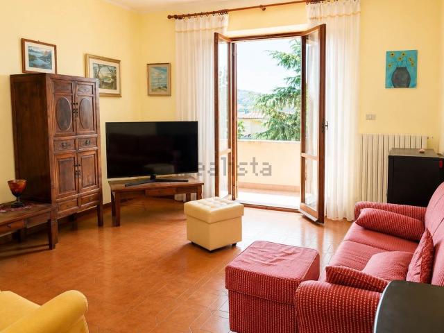 Casa in vendita a Castelvecchio, Marche