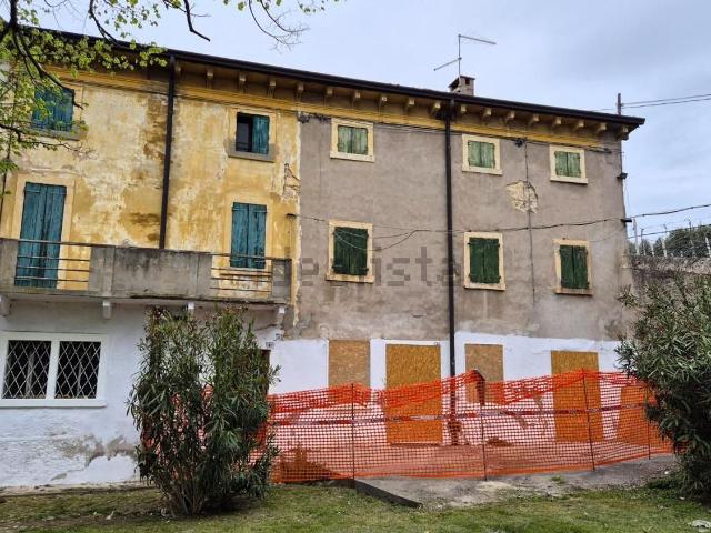 Casa in vendita a Monte, Colognola Ai Colli