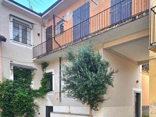 Casa in vendita a San Lorenzo, Parabiago