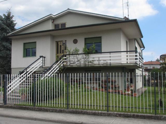 Casa in vendita a Monfalcone, Friuli-Venezia Giulia