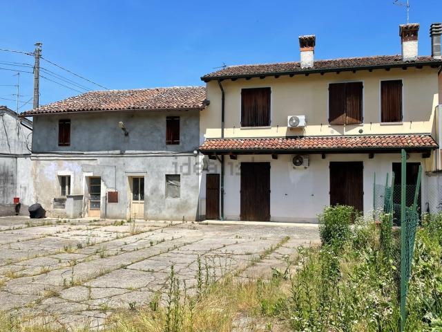 Casa in vendita a Genivolta, Lombardia