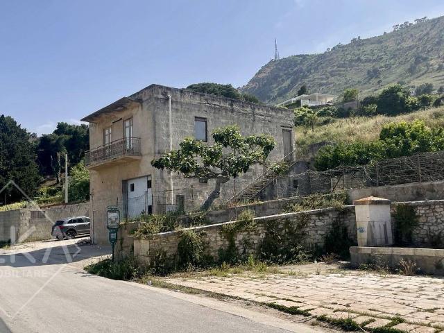 Casa in vendita a Alcamo, Sicilia