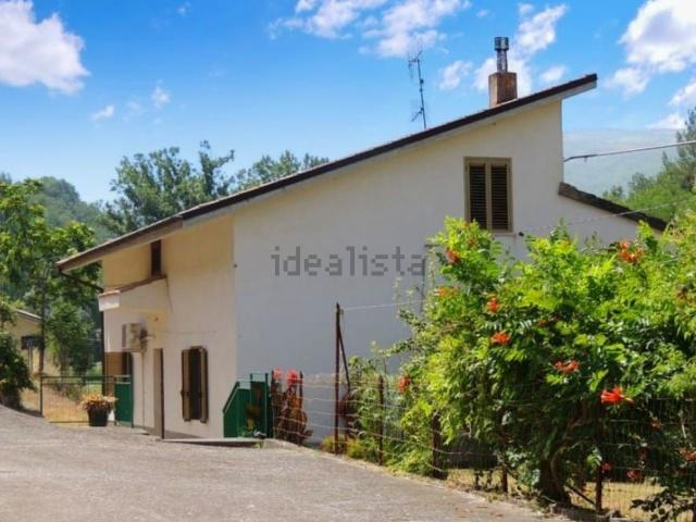 Casa in vendita a Contrada Carpelle, Manoppello