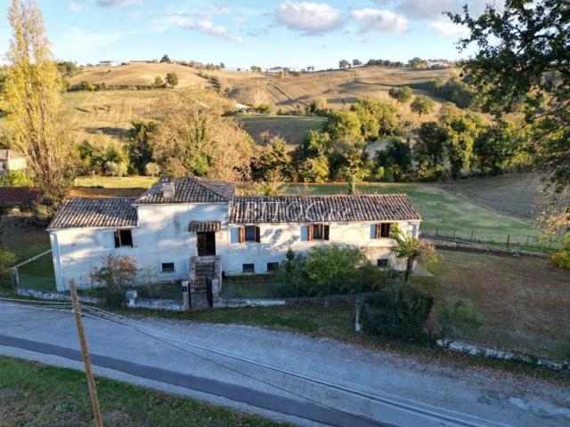 Casa in vendita a Marche, Ancona