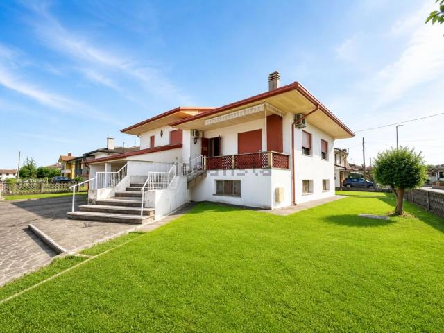 Casa in vendita a Trevignano, Veneto