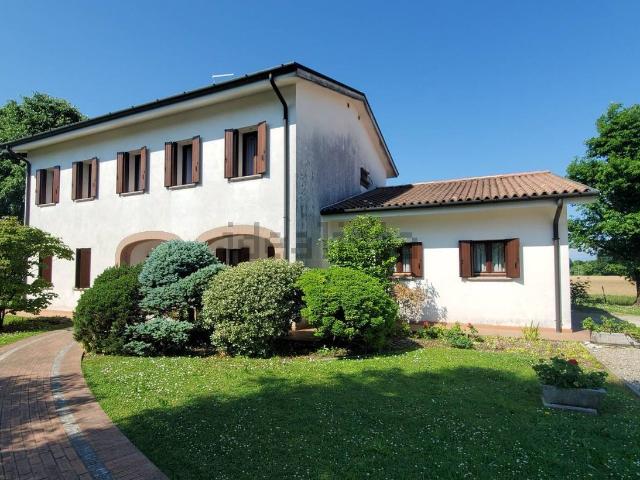 Casa in vendita a Gaiarine, Veneto