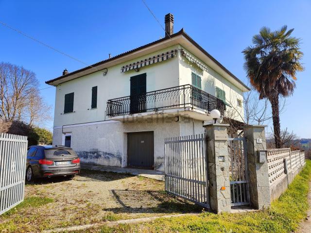 Casa in vendita a Ovada, Alessandria
