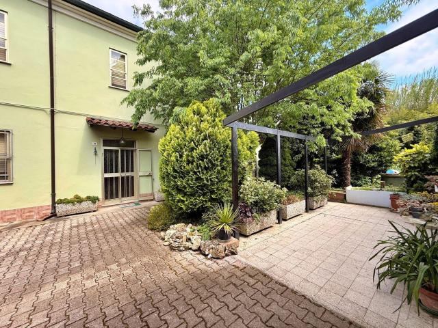Casa in vendita a Unione dei comuni della Bassa Romagna, Bagnacavallo