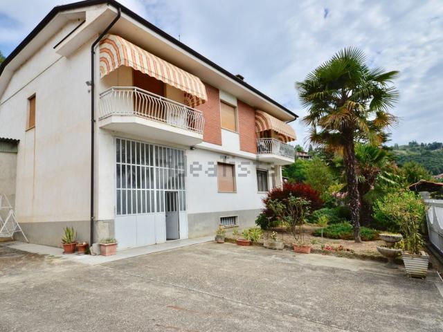 Casa in vendita a Piemonte, Asti
