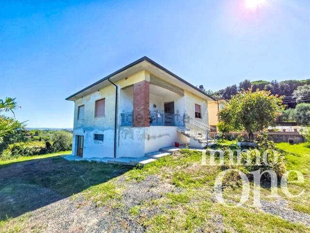 Casa in vendita a Badia di Morrona, Terricciola