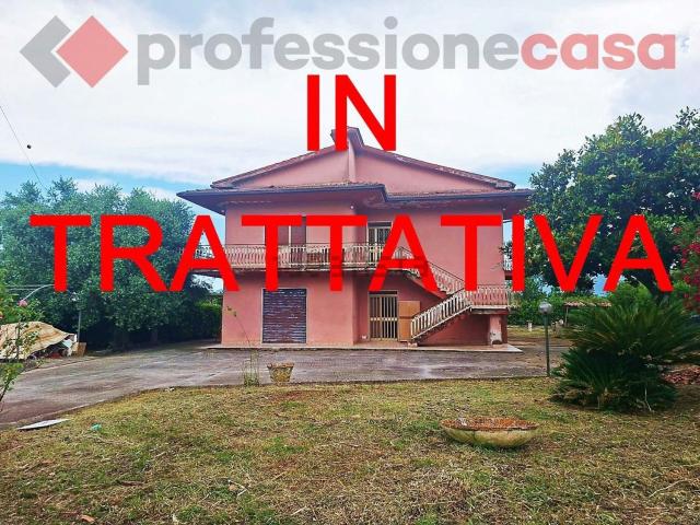 Casa in vendita a Aquino, Frosinone