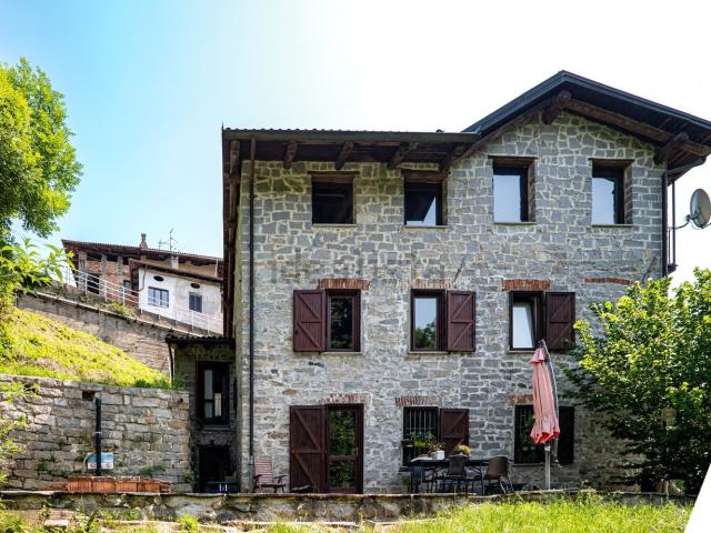 Casa in vendita a Piemonte, Biella